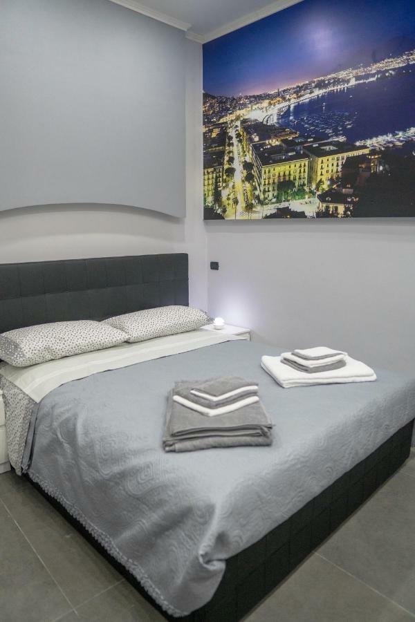 Domus Pupetta Appartement Napels Buitenkant foto